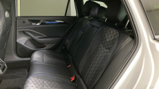 Volkswagen Passat 1.5 TSI eHybrid 272 R-Line 5dr DSG Estate